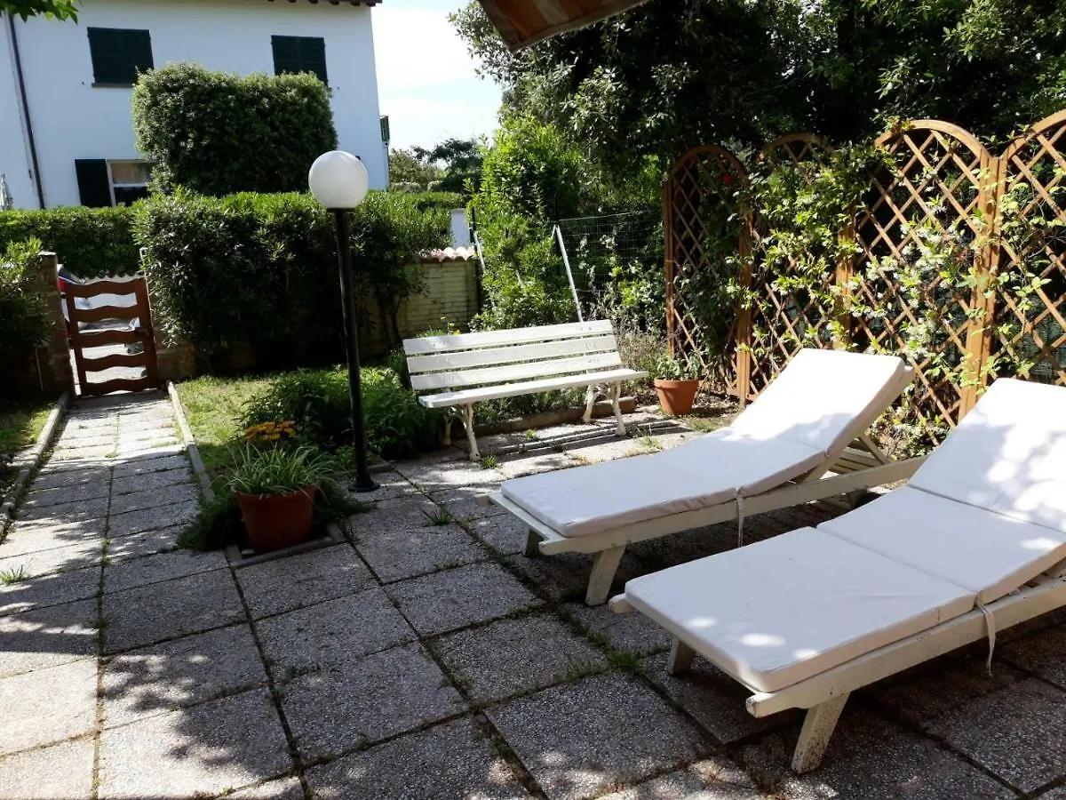 Residence Il Cavallino Tirrenia Holiday home