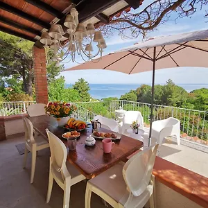  Casa vacanze Casa Panoramica Bouganville